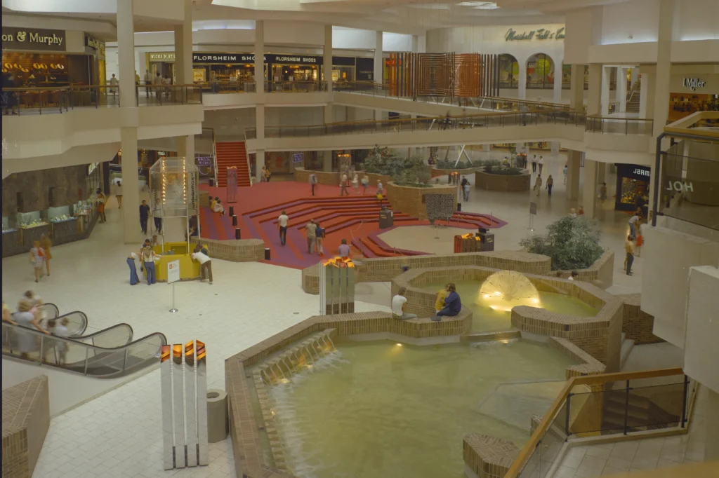 Why Teenagers Hung Out at the Mall: The 1980s Let Them Loiter Free (Not Kindness)